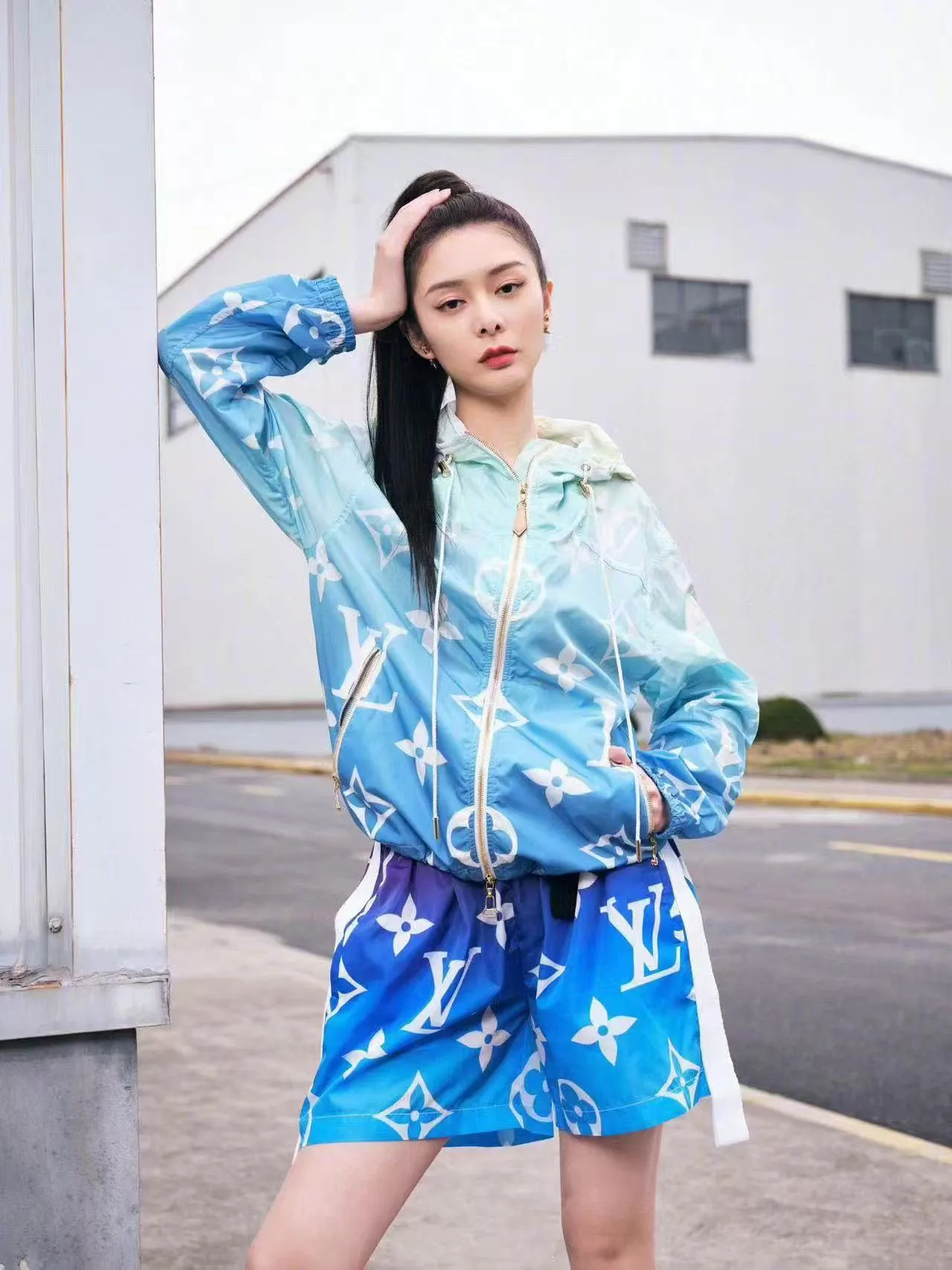 Louis Vuitton/